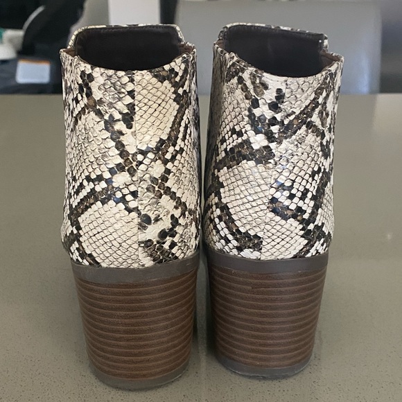 Booties - Picture 4 of 6